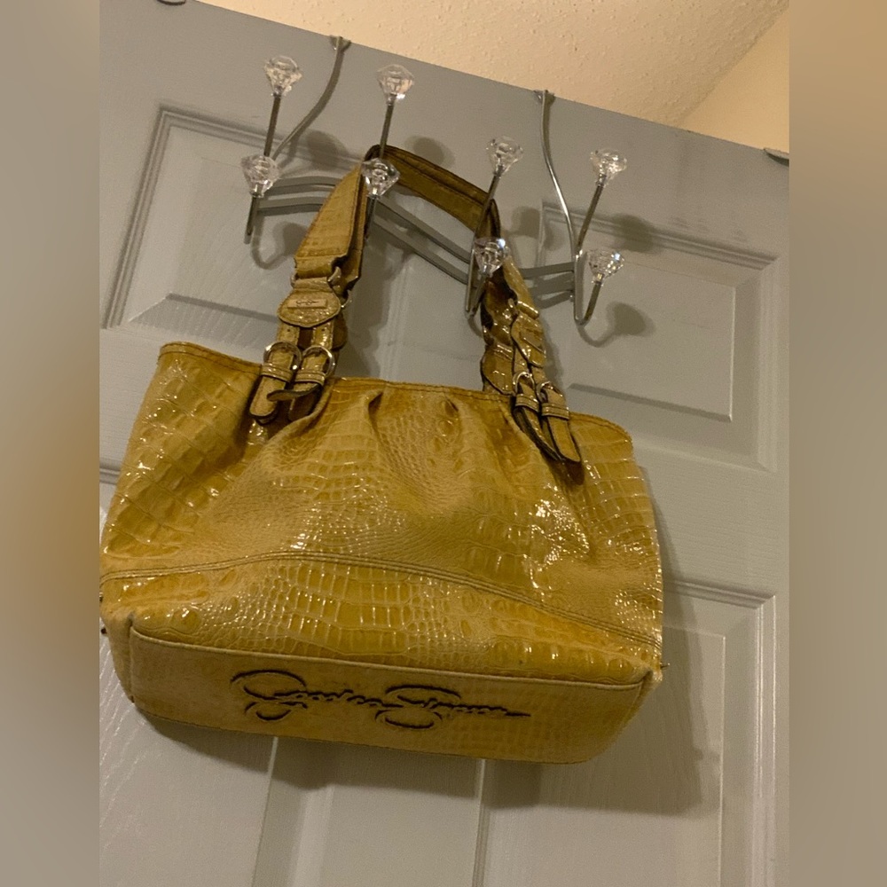 Jessica Simpson bag Patent Leather Handbag. Lots of compartments. Like New